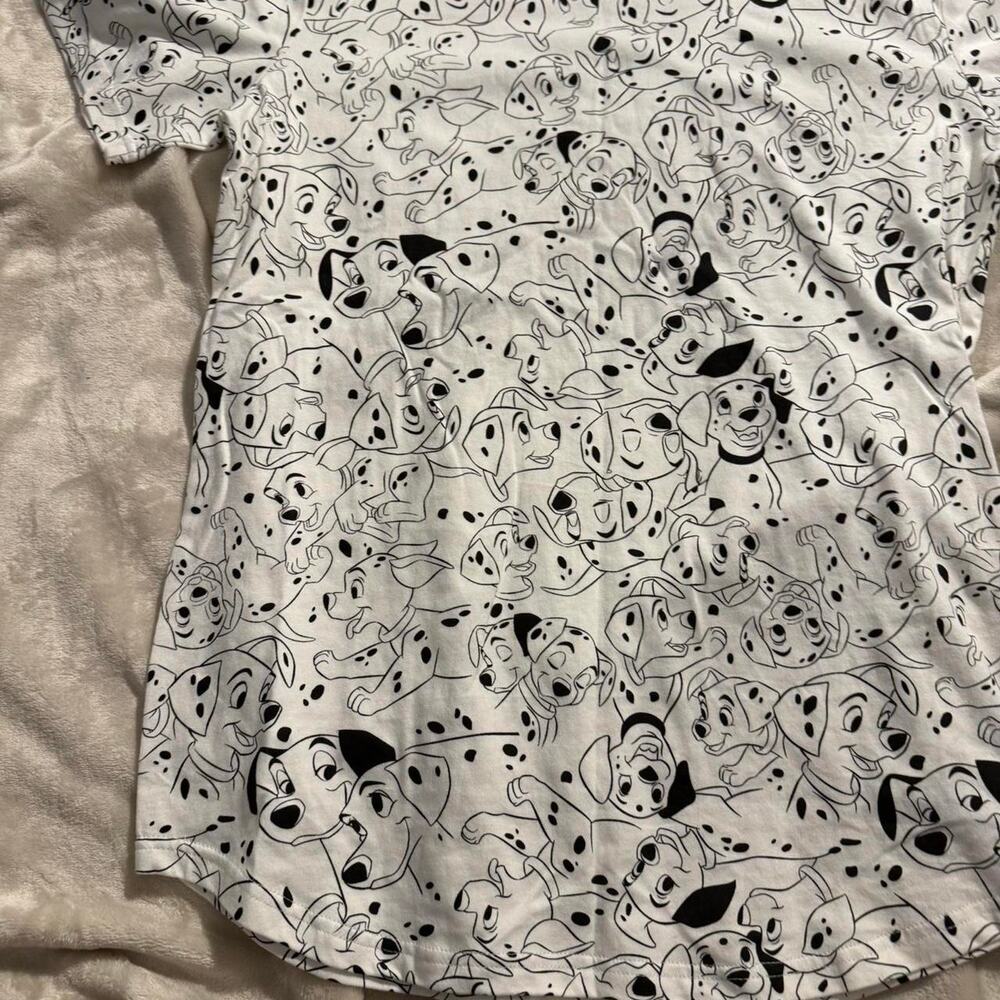 Disney Dalmatians x Nana shirt Oversized Size small - Picture 3 of 5
